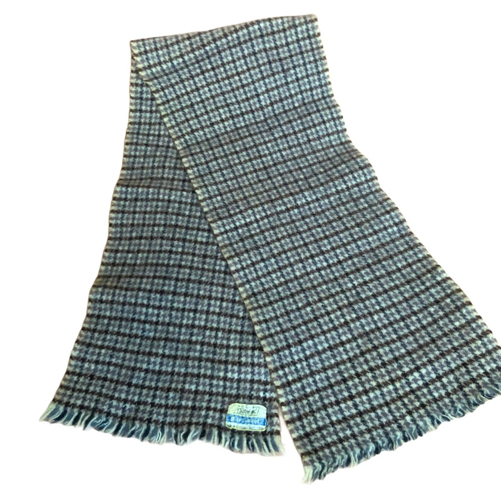 Vintage 100% Scottish Pure Wool Scarf 🧣